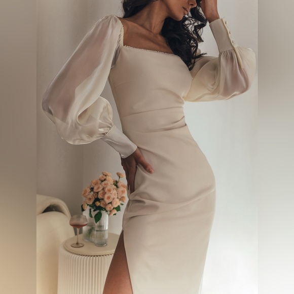 LICHI DRESS. MEDIUM. CREAM. Worn once. Medium is like small. Price is negotiable - Picture 2 of 10